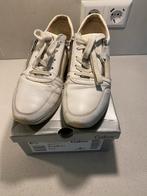 Gabor witte sneakers maat 6,5 (is 39,5) breedte H, Kleding | Dames, Schoenen, Gedragen, Ophalen of Verzenden, Gabor, Wit