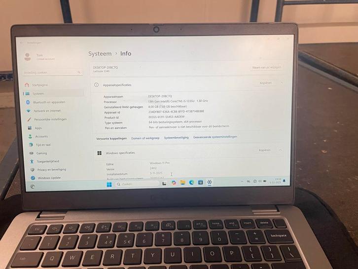 Dell latitude 3340 1,5 jaar oud- Intel i5 - 8GB RAM - SSD, Computers en Software, Windows Laptops, Zo goed als nieuw, 13 inch