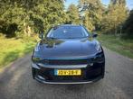 Lynk & Co 01 1.5 | PANO |, Auto's, Lynk & Co, Stof, Met garantie (alle), Traction-control, Zwart