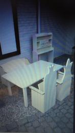 Kinder tafel en stoelen hout., Kinderen en Baby's, Kinderkamer | Tafels en Stoelen, Ophalen of Verzenden, Zo goed als nieuw, Tafel(s) en Stoel(en)