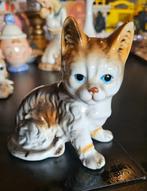 Beeldje kat , The Leonardo collection fine bone china, Ophalen of Verzenden, Zo goed als nieuw, Dier
