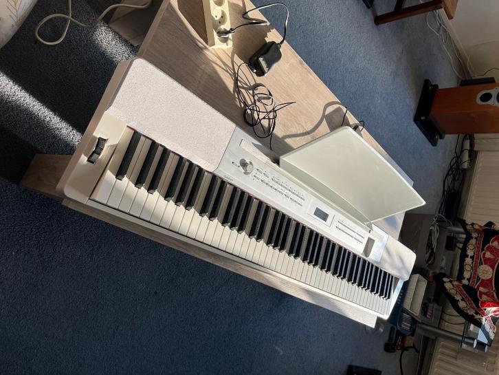 Casio Privia PX-350MWE digitale piano. Nieuwstaat, Muziek en Instrumenten, Piano's, Zo goed als nieuw, Piano, Wit, Ophalen