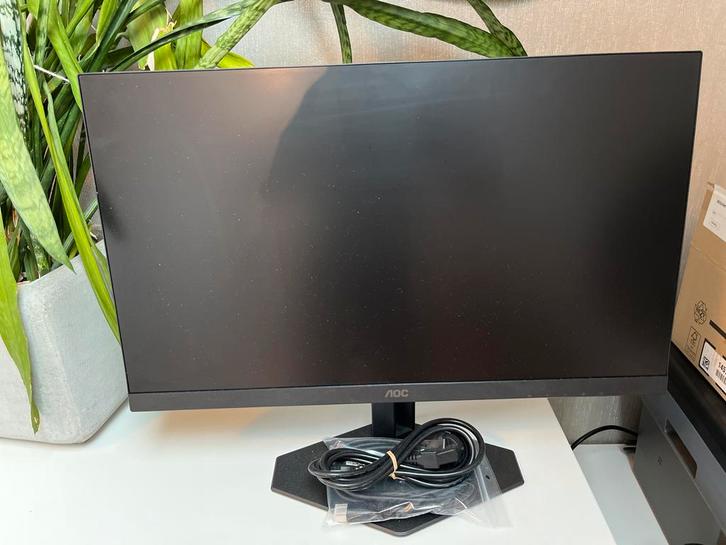 AOC Gaming Monitor - LCD Scherm 24  inch, Computers en Software, Monitoren, Gebruikt, 101 t/m 150 Hz, HDMI, Gaming, Hoofdtelefoonaansluiting