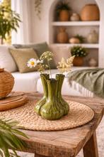 Groene Keramische Vaas – Boho Style | 16 cm, Huis en Inrichting, Aardewerk of Porselein, Ophalen of Verzenden, Zo goed als nieuw