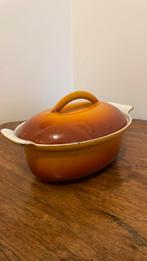 Gietijzeren oranje/bruin pannetje Holland 18, Huis en Inrichting, Keuken | Potten en Pannen, Ophalen of Verzenden, Gebruikt, Gietijzer