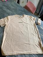 Moncler t-shirt, Kleding | Heren, T-shirts, Moncler, Beige, Ophalen of Verzenden, Zo goed als nieuw