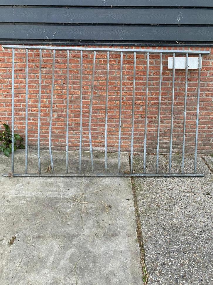 Spijlenhekwerk te koop, Tuin en Terras, Tuinhekken en Hekwerk, Gebruikt, Spijlenhekwerk, IJzer, Ophalen of Verzenden