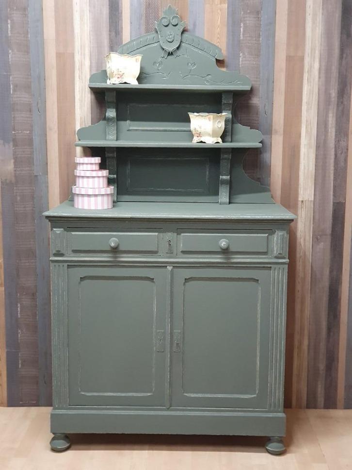 Brocante kast kloosterkast met opstand, twee delen in grijs, Antiek en Kunst, Curiosa en Brocante, Ophalen
