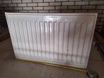 Kleine radiator type 22 - nette staat, 30 tot 80 cm, Gebruikt, Radiator, Minder dan 60 cm