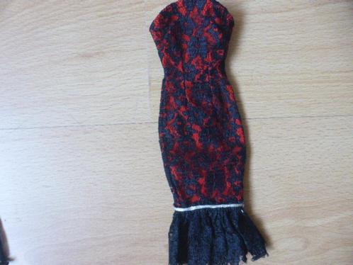 barbie vintage, Verzamelen, Poppen, Gebruikt, Kleertjes, Verzenden