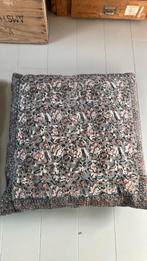 Dutch bone kussens 70x70 2 stuks, Huis en Inrichting, Ophalen of Verzenden, Zo goed als nieuw, Vierkant