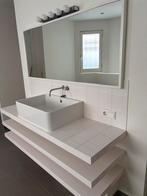 Badkamer met douche/ bad / wastafel /wc, Huis en Inrichting, Gebruikt, Minder dan 100 cm, Wasbak of Wastafel, 25 tot 50 cm
