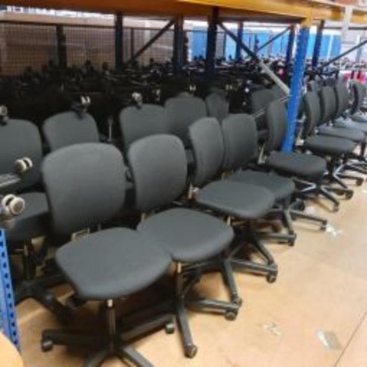 GROTE PARTIJ Ahrend 262 bureaustoelen met nieuwe stoffering, Huis en Inrichting, Bureaustoelen, Gebruikt, Zwart, Ophalen of Verzenden