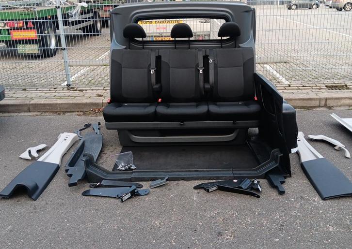 Complete dubbele cabine Renault trafic Opel vivaro Nissan nv, Auto-onderdelen, Interieur en Bekleding, Fiat, Nissan, Opel, Renault