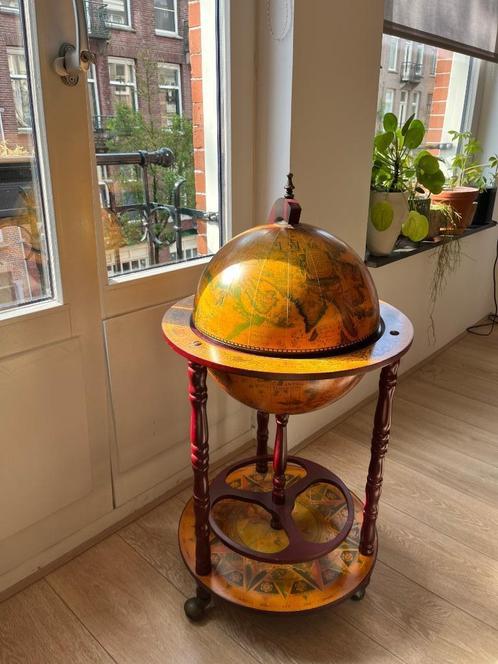 Wereldglobe drankkar, Huis en Inrichting, Barren, Zo goed als nieuw, Ophalen