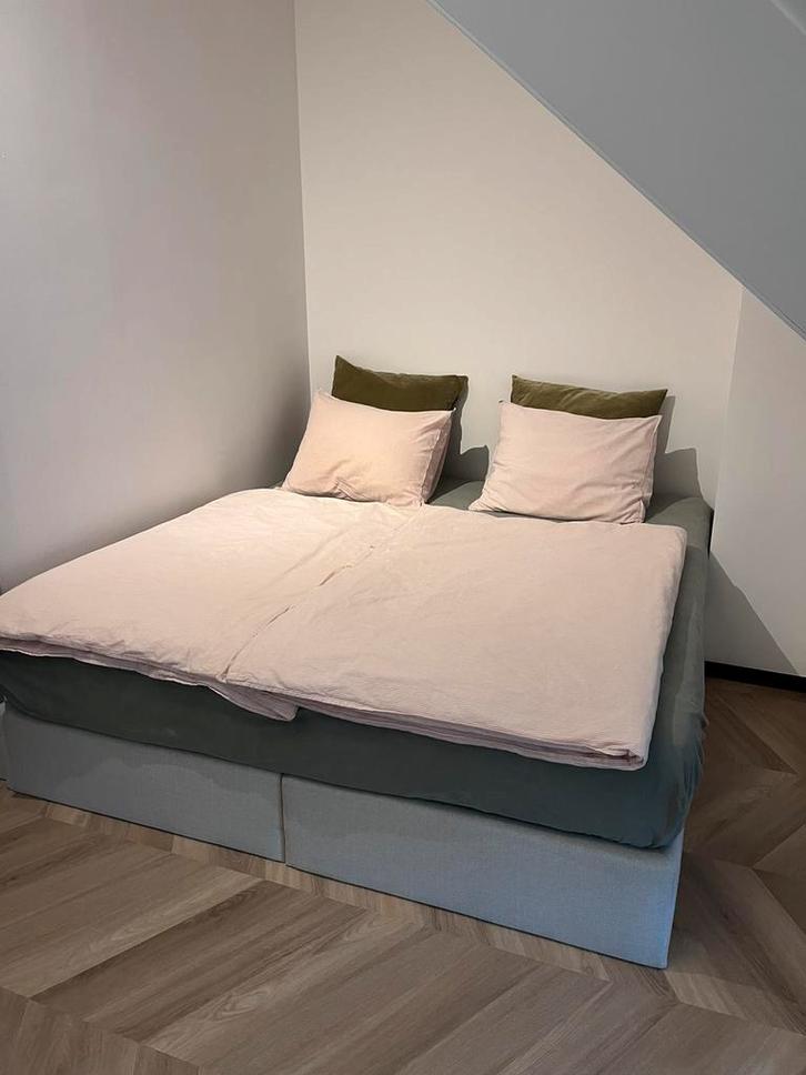 Nette IKEA Boxspring Sultan 180x200, Huis en Inrichting, Slaapkamer | Slaapbanken, Gebruikt, 180 cm, 200 cm, Tweepersoons, Beige