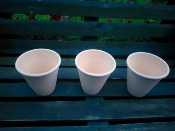 bloempotjes beschikbaar voor biedingen