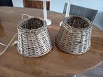 2 rieten lampenkappen, Ophalen, Rond