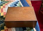 Houten retro naaikistje  met inhoud  ass., Ophalen, Gebruikt