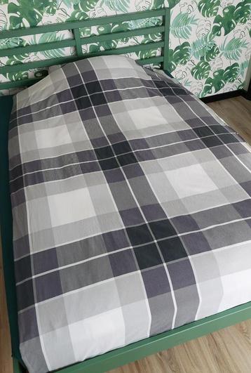 Mooie 1-persoons dekbedovertrek Beddinghouse voor €20,- beschikbaar voor biedingen