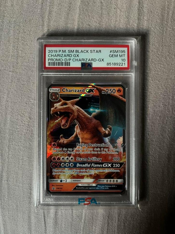 Charizard GX #SM195 PSA 10, Hobby en Vrije tijd, Verzamelkaartspellen | Pokémon, Nieuw, Losse kaart, Foil, Ophalen of Verzenden