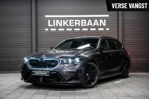 BMW 5-serie Touring M5 V8 Hybrid | Direct leverbaar | Pano |, Auto's, BMW, Bedrijf, Te koop, 5-Serie, 360° camera, 4x4, ABS, Achteruitrijcamera
