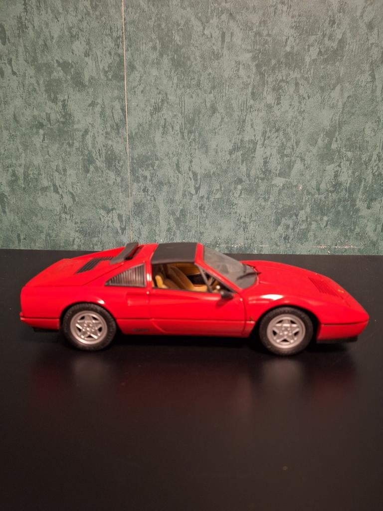 Ferrari 328 GTS schaalmodel 1:18, Hobby en Vrije tijd, Ophalen of Verzenden, Gebruikt, Auto, Bburago