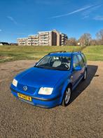 Volkswagen Bora 1.6, Stof, 4 cilinders, 1264 kg, Blauw
