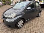 Toyota Aygo 1.0-12V Now AIRCO ORG 106640 KM NAP NETTE STAAT., Auto's, Voorwielaandrijving, Euro 5, Gebruikt, 4 stoelen