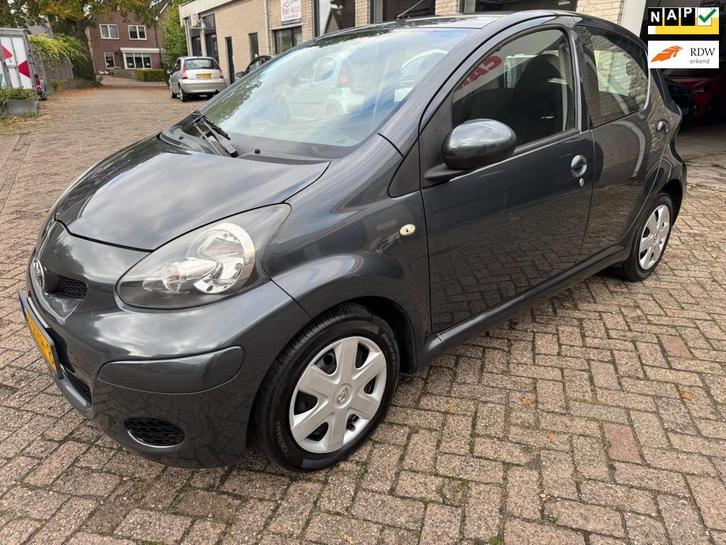 Toyota Aygo 1.0-12V Now AIRCO ORG 106640 KM NAP NETTE STAAT., Auto's, Toyota, Te koop, Aygo, ABS, Airbags, Airconditioning, Centrale vergrendeling