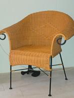 Rotan Stoel met Metalen Onderstel, Huis en Inrichting, Fauteuils, Ophalen of Verzenden