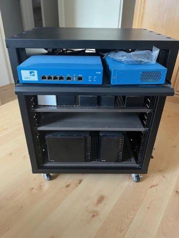 Verrijdbaar Audio rack (Bax Music) beschikbaar voor biedingen