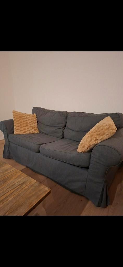 Ikea EKTORP bank - 2 en 3 zits - Gebruikt, Huis en Inrichting, Banken | Bankstellen, Gebruikt, Rechte bank, Driepersoons, 200 tot 250 cm