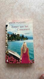 Anita Hughes - Zomer aan het Comomeer, Zo goed als nieuw, Nederland, Anita Hughes, Ophalen of Verzenden