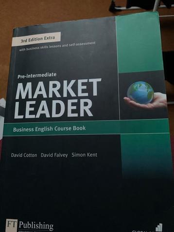 Market Leader Engels Cursusboek beschikbaar voor biedingen