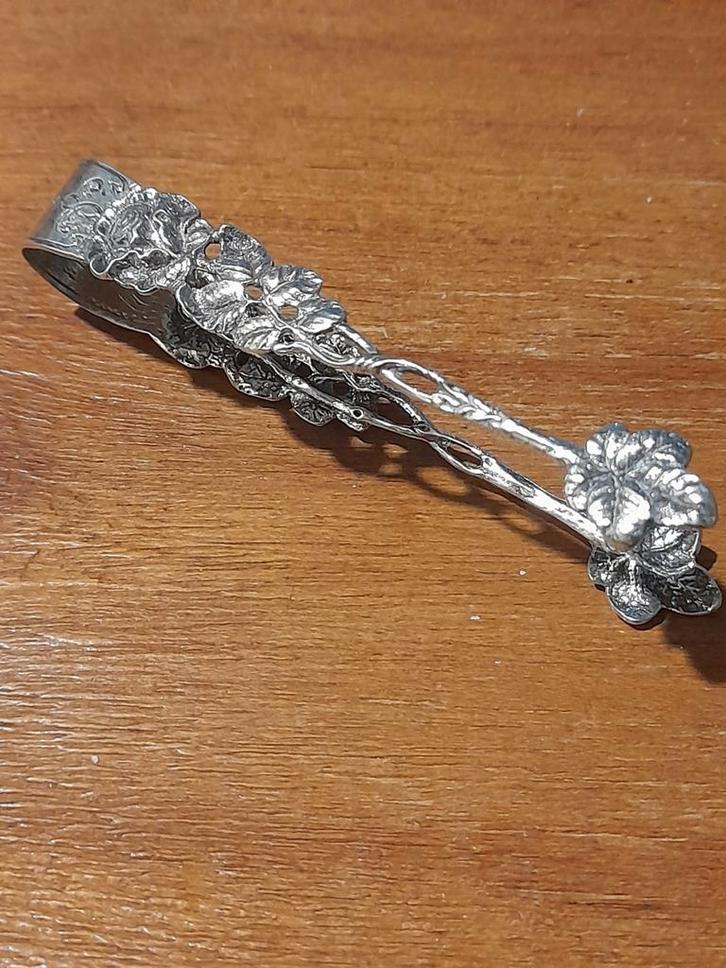 VINTAGE ZILVEREN SUIKERTANG., Antiek en Kunst, Antiek | Goud en Zilver, Ophalen of Verzenden