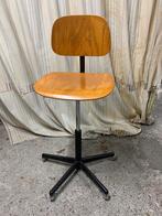 Vintage ahrend burostoel, Ophalen, Zo goed als nieuw, Zwart