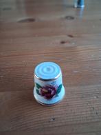 Vingerhoed met bloemen, Ophalen of Verzenden, Zo goed als nieuw