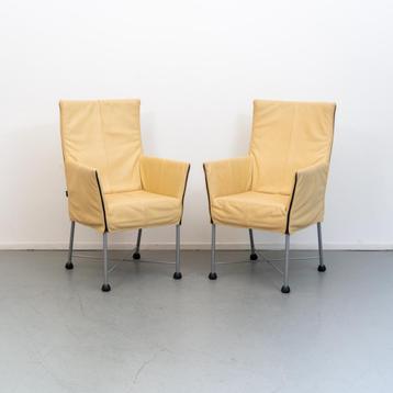 2x Montis Chaplin eetkamerstoelen Vanille leder beschikbaar voor biedingen