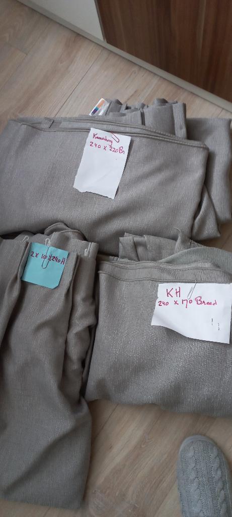 Keurige Gordijnen, Huis en Inrichting, Stoffering | Gordijnen en Lamellen, Gebruikt, 200 cm of meer, 200 cm of meer, Grijs, Ophalen