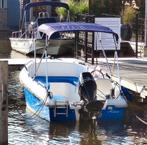 Nette vaarklare consoleboot + trailer, Watersport en Boten, Benzine, Buitenboordmotor, Polyester, Tot 6 meter