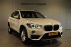 BMW X1 18i Automaat | LED | Navigatie | Performance control, Auto's, BMW, Te koop, Geïmporteerd, 5 stoelen, Benzine
