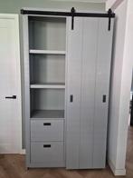 VT wonen “Barn Slide” kast – Beton grijs vaste prijs € 200,-, Huis en Inrichting, Ophalen, 100 tot 150 cm, 200 cm of meer, Zo goed als nieuw
