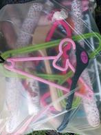 Gratis kledinghangers, Kleding | Dames, Kledinghangers, Ophalen, Zo goed als nieuw, Kunststof, Kinderen