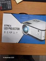 LED Beamer + scherm + plafondsteun + kabels, LED, Strex & Celexon, Ophalen of Verzenden, Zo goed als nieuw