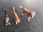Schleich - retriever en 2 katten, Ophalen of Verzenden, Zo goed als nieuw, Hond of Kat, Beeldje of Figuurtje