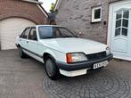Opel Rekord E2 2.0 S GLS 1985 Wit, Auto's, Automaat, 1350 kg, 1956 cc, Overige modellen
