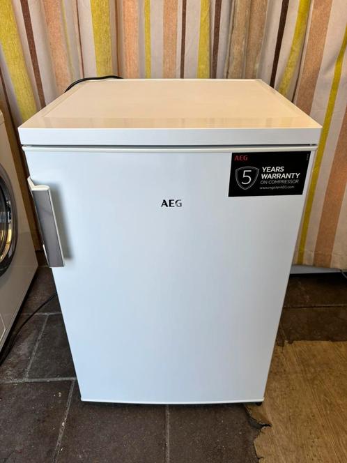 AEG Tafelmodel Koelkast - Mooi - Schoon - Met Vriesvak, Huis en Inrichting, Keuken | Keukenelementen, Zo goed als nieuw, Minder dan 100 cm
