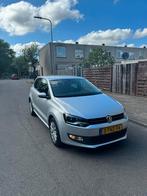 Volkswagen Polo 1.6 TDI 66KW 2014 Grijs, Auto's, Euro 5, Zwart, 1200 kg, 1065 kg