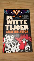 Aravind Adiga - De witte tijger, Gelezen, Ophalen of Verzenden, Aravind Adiga, Nederland
